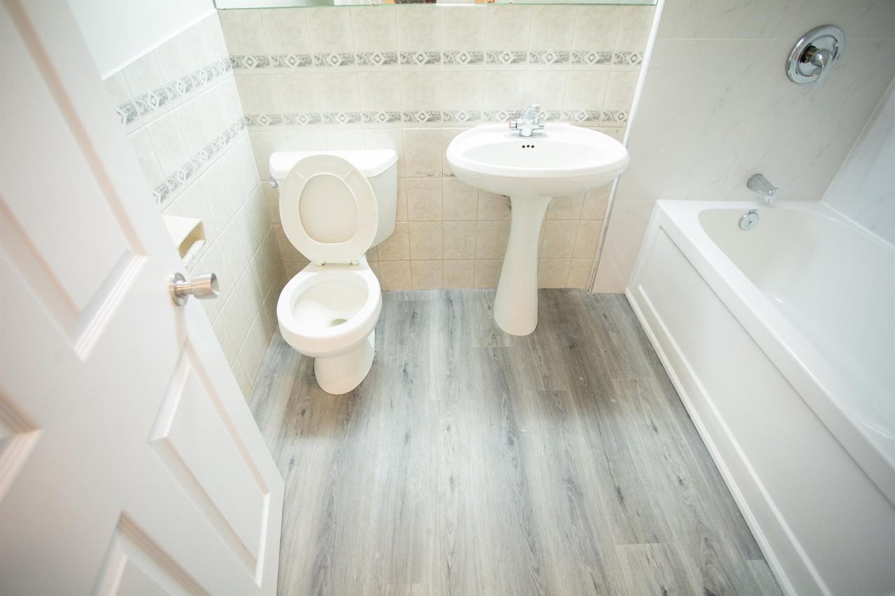 76 Blakemanor Blvd #2 - Photo 2 of 7