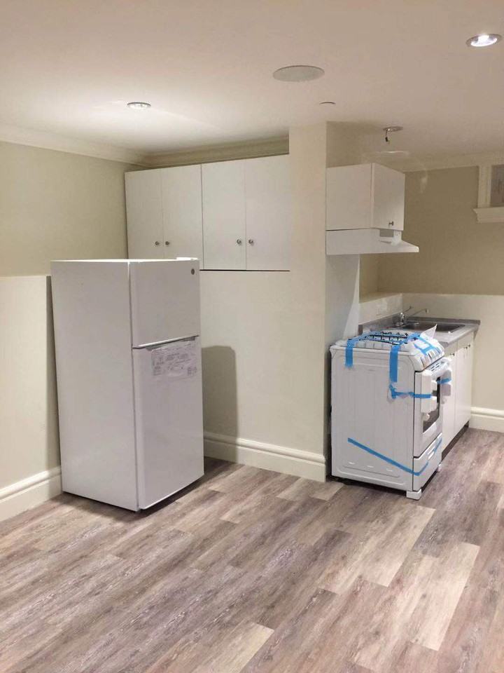 621 W. 53rd Ave. Basement 2 bedroom suite - Photo 3 of 10