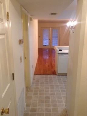 1224 SW 16th Ave - Photo 3 of 17