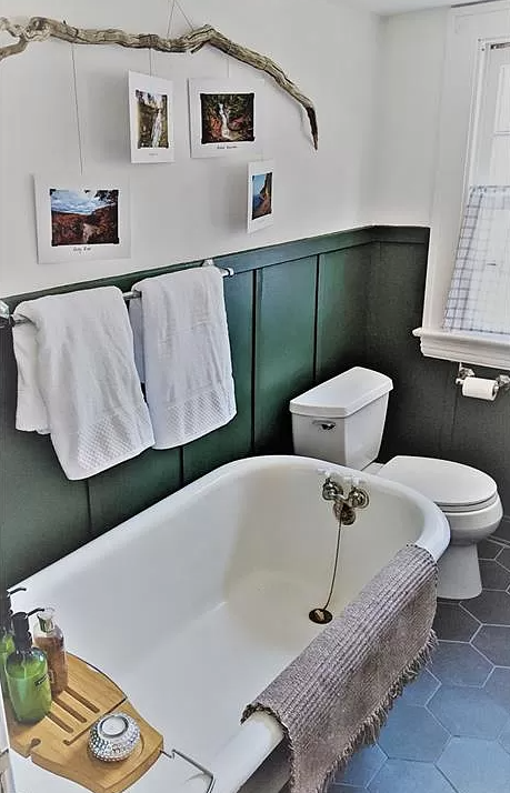 3601 Glencairn Rd Uppr - Photo 2 of 9