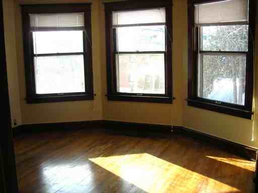 3537 Campbell St - Photo 3 of 9