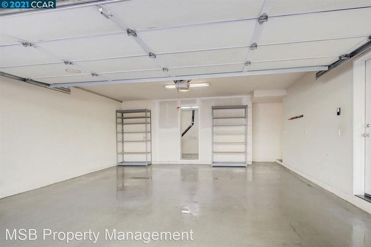 29 Picasso Ct - Photo 3 of 19