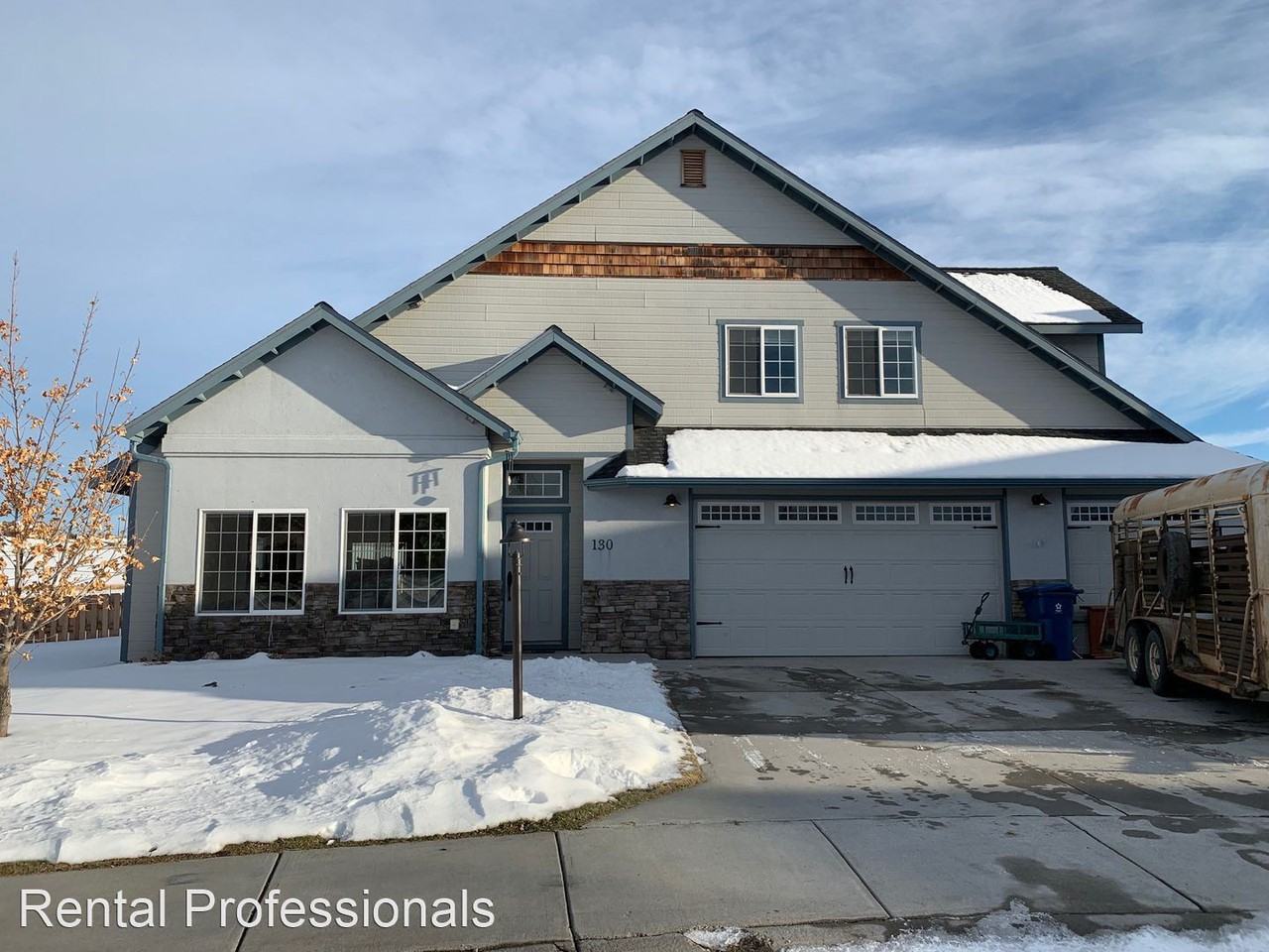 130 Laura Ct - Photo 3 of 50