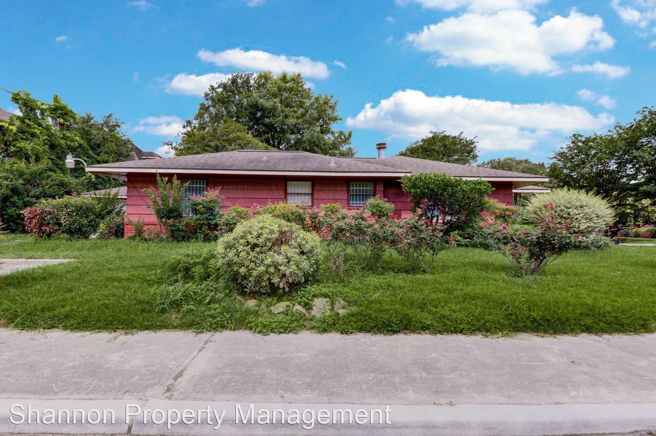 3403 Linkwood Dr - Photo 2 of 11