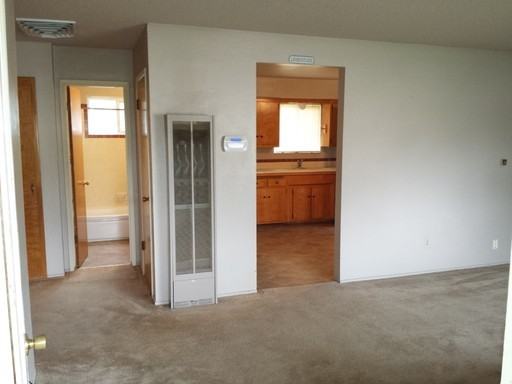 20877 2nd St - Photo 3 of 11