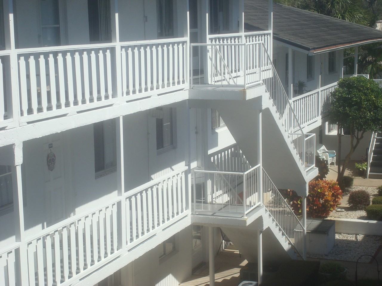 405 North Halifax Avenue #203 - Photo 4 of 60