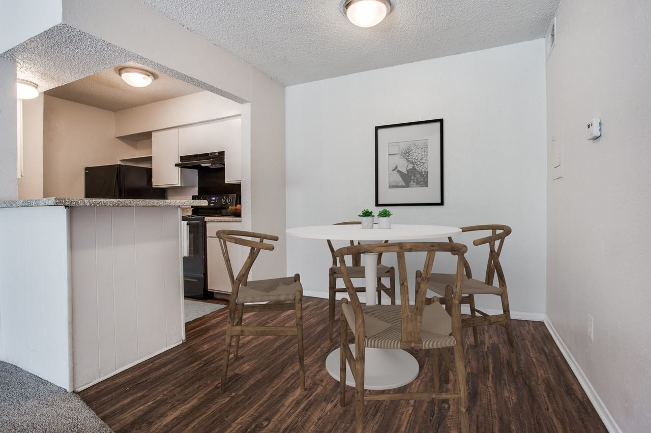 z-060322-Madison Park - Photo 4 of 18