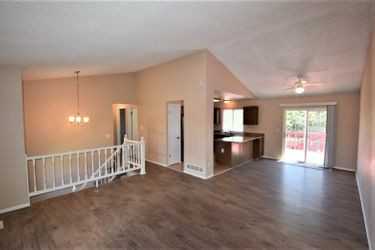 11436 W 105th Dr - Photo 2 of 16