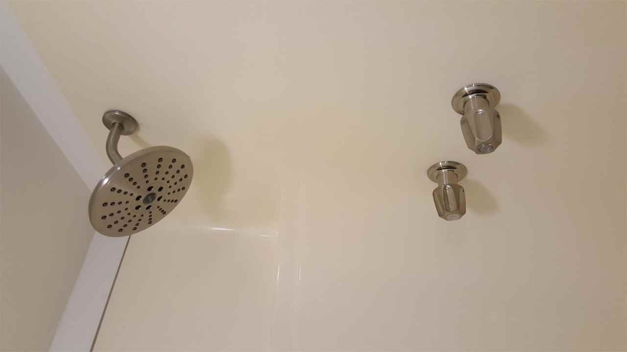 233 Quail Dr - Photo 3 of 9