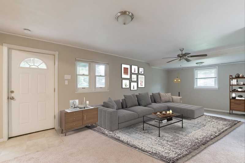 700 Washington St - Photo 2 of 19