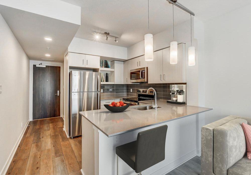 805 14 Ave Sw #803 - Photo 2 of 3