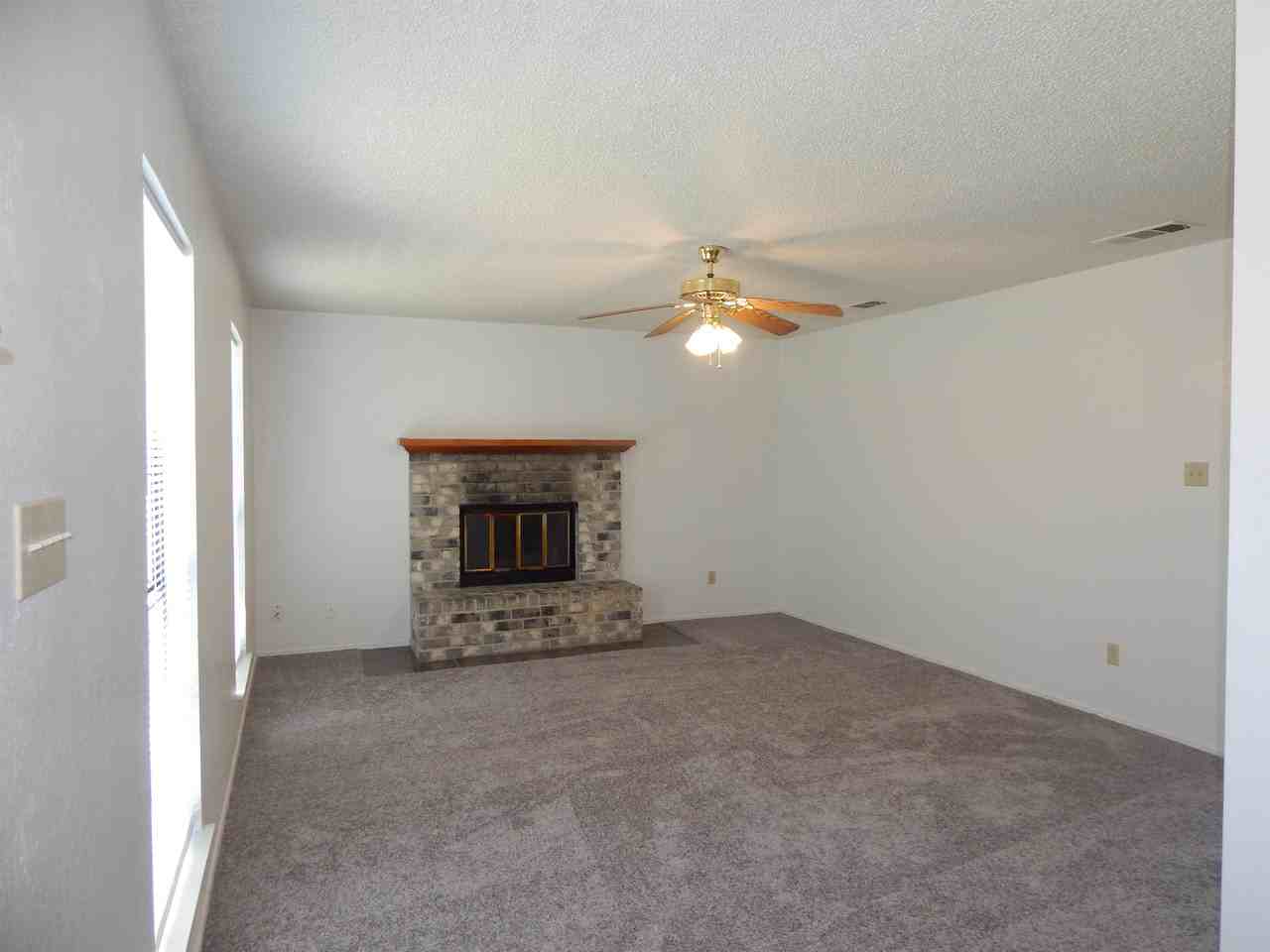 1613 Bobby Lee Dr #1 - Photo 3 of 50