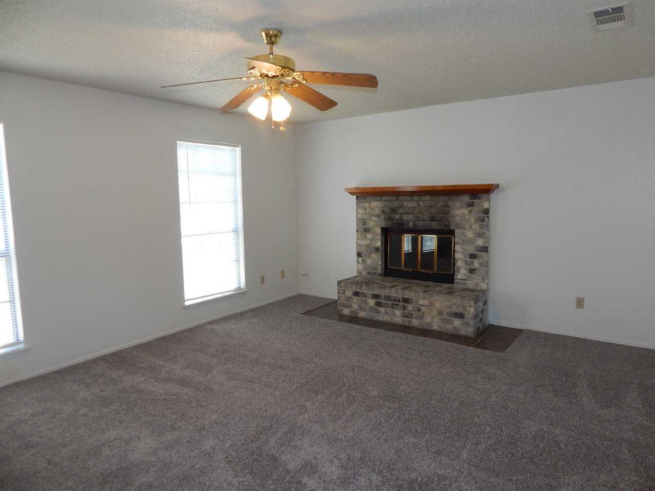 1613 Bobby Lee Dr #1 - Photo 4 of 50