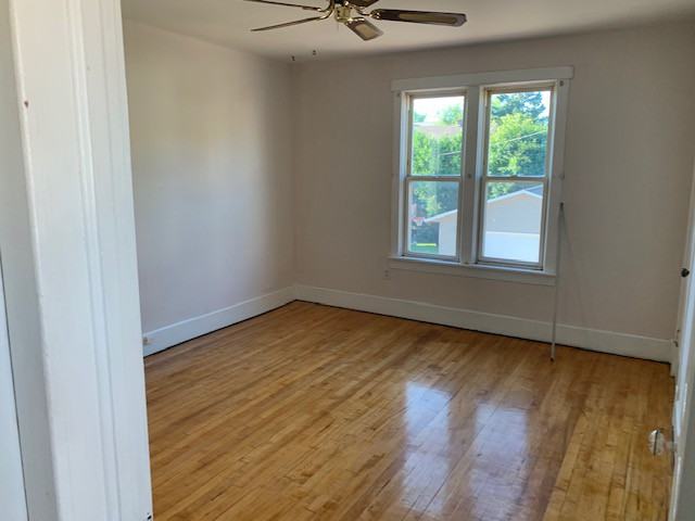 511 E Empire St #1 - Photo 2 of 5