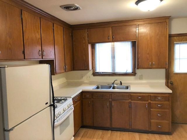 2017 Sherman Ave #1 - Photo 6 of 19