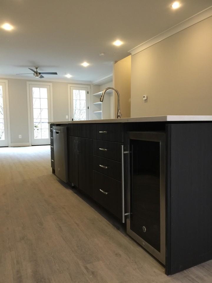 918 N Buchanan St #918 - Photo 4 of 27