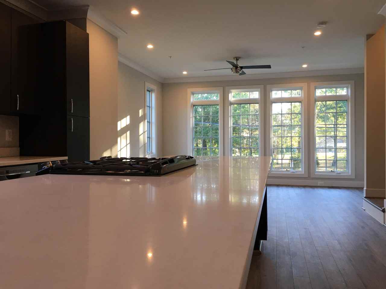 918 N Buchanan St #918 - Photo 5 of 27