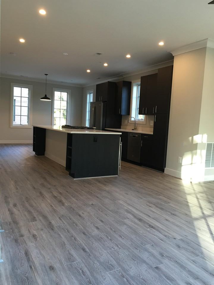 918 N Buchanan St #918 - Photo 6 of 27