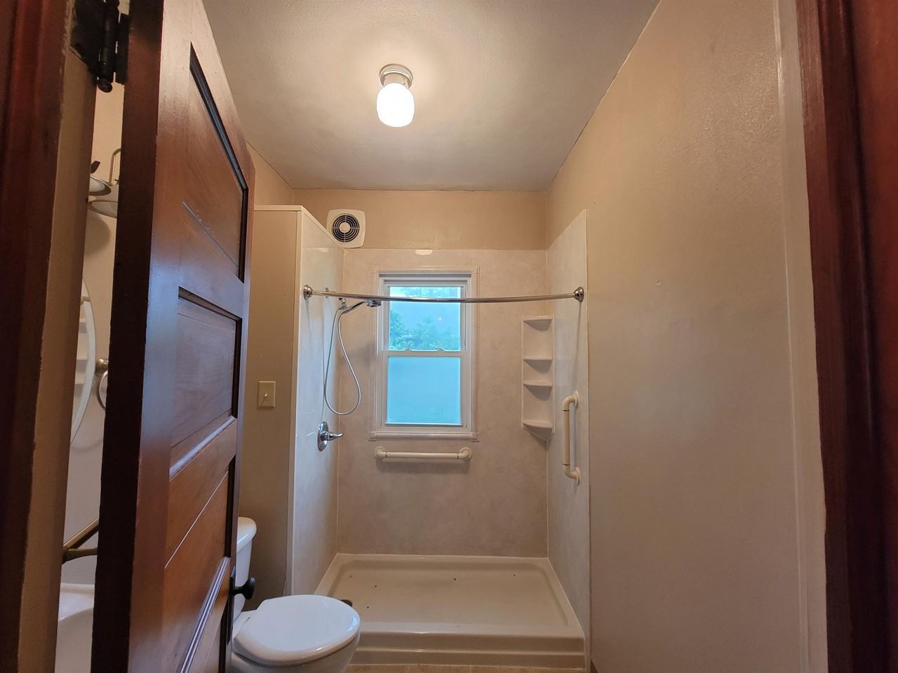 2806 Avenue L #2 MAIN - Photo 3 of 10