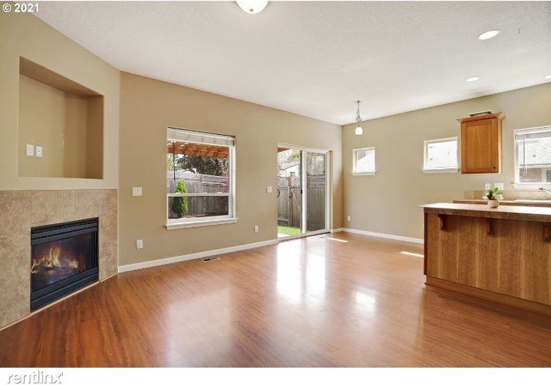 4734 Sw 184th Ave - Photo 3 of 20