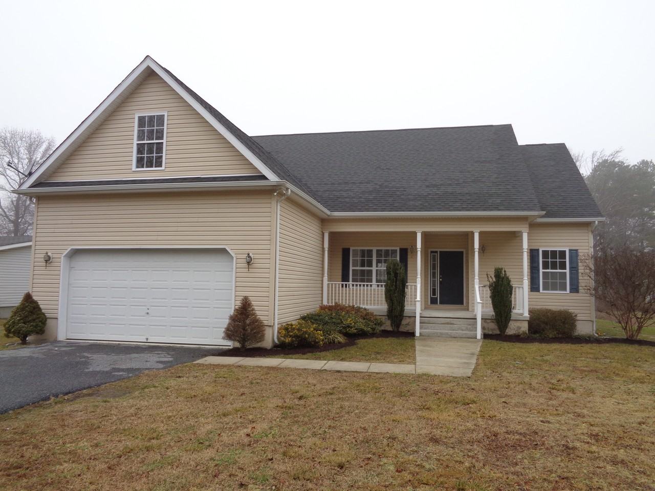 6239 Delmar Rd - Photo 3 of 14