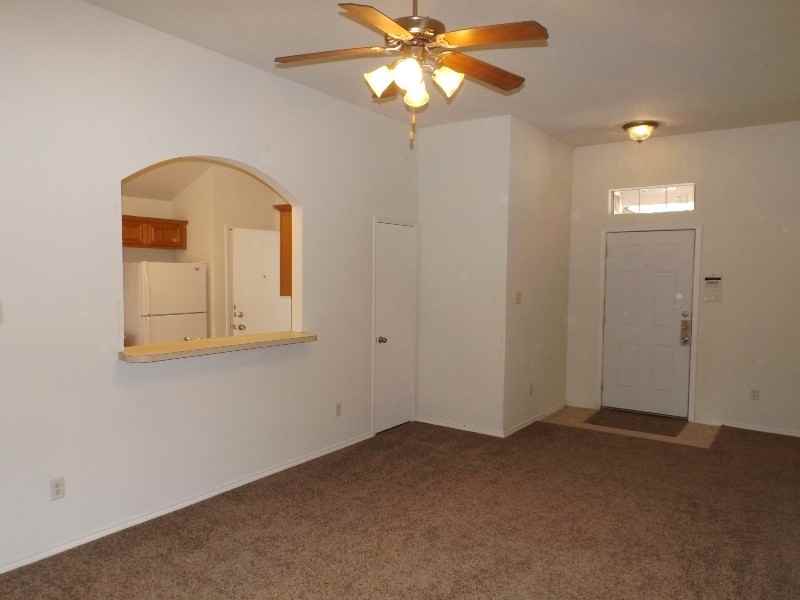 3013 Dillard St - Photo 2 of 16