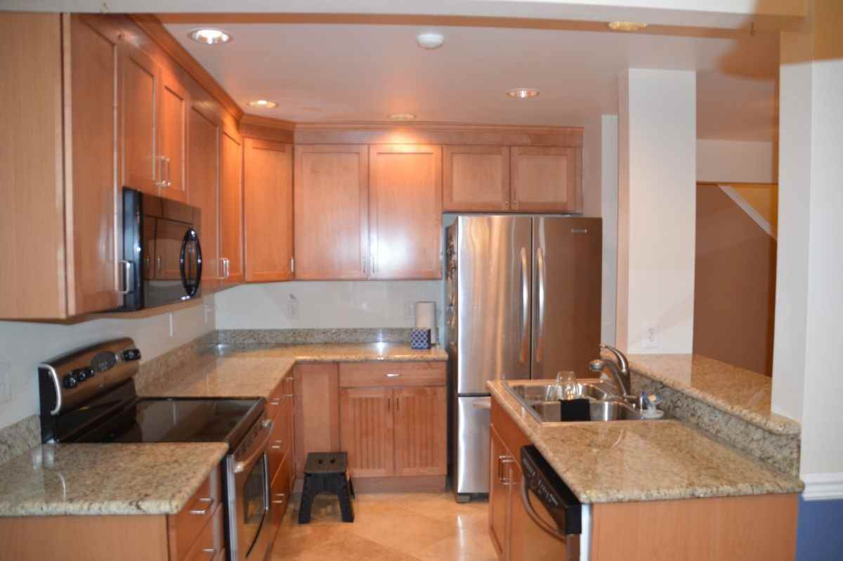 11107 Woodinville Dr #1 - Photo 3 of 12