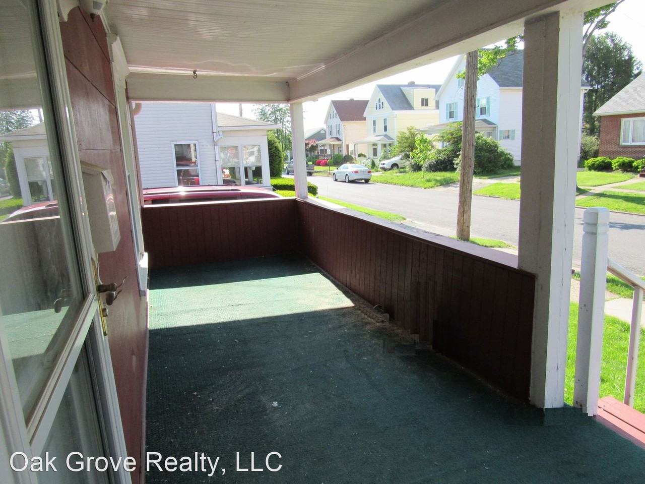 1387 Church St - Photo 3 of 13