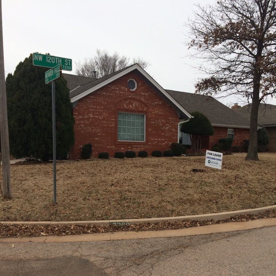 7200 NW 120th St - Photo 3 of 32