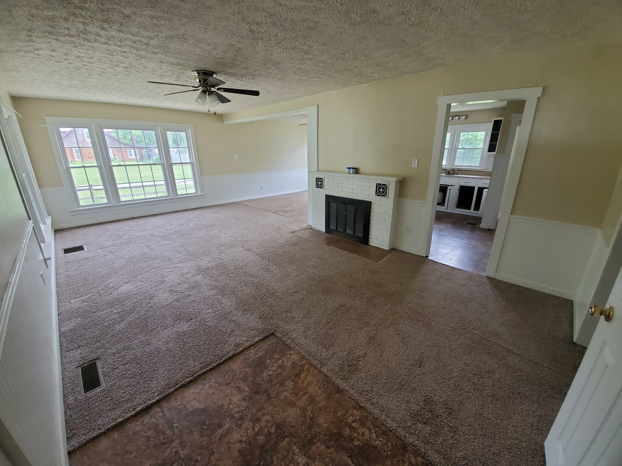 6972 S 200 E - Photo 2 of 25