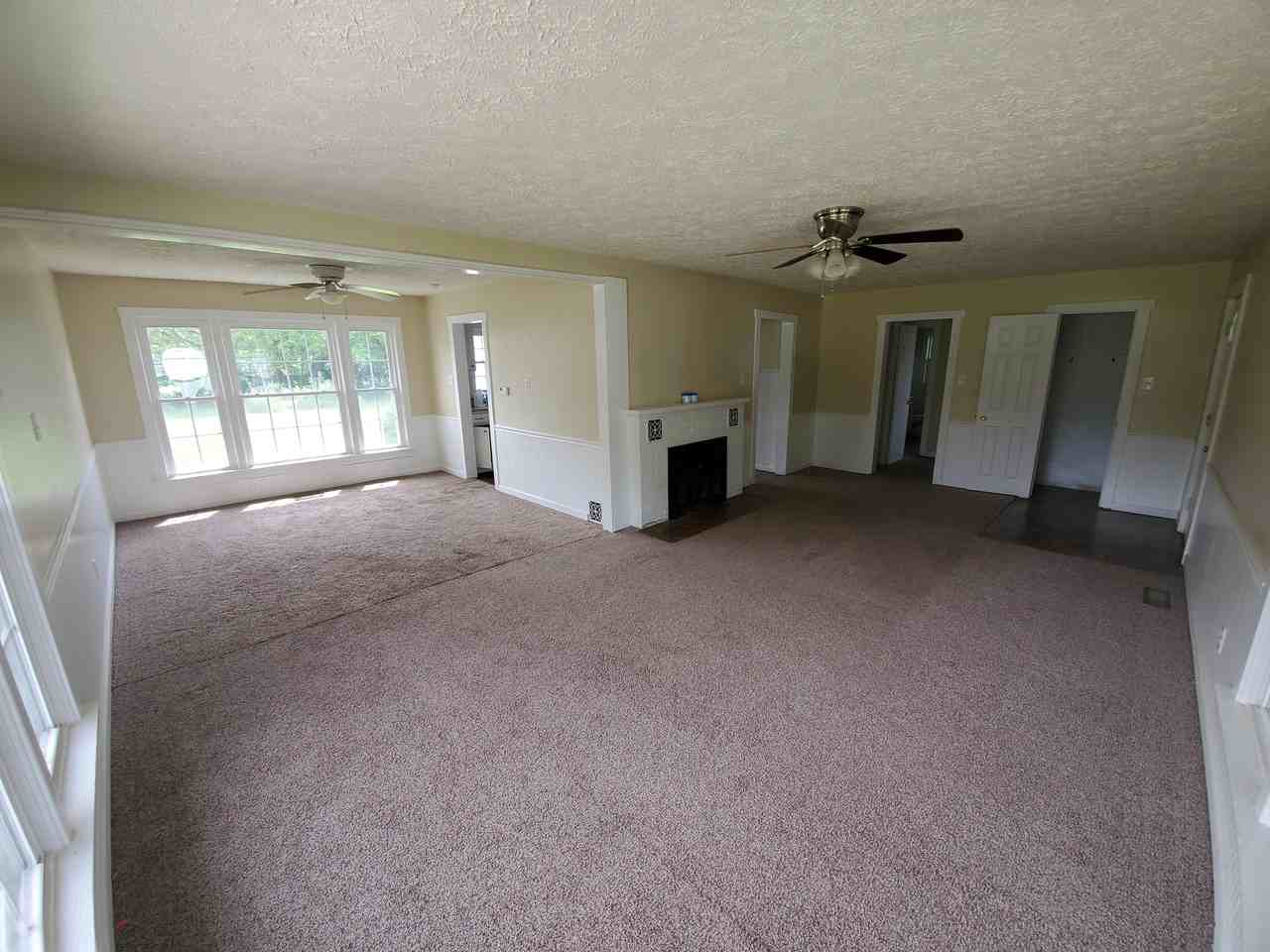 6972 S 200 E - Photo 3 of 25