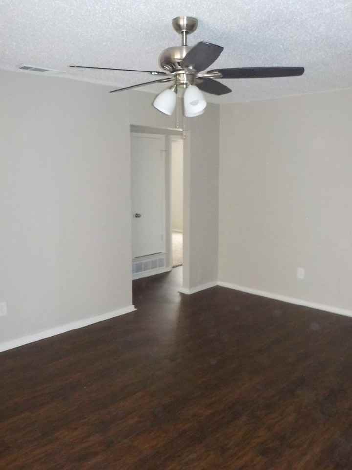 324 Cedar St - Photo 2 of 11