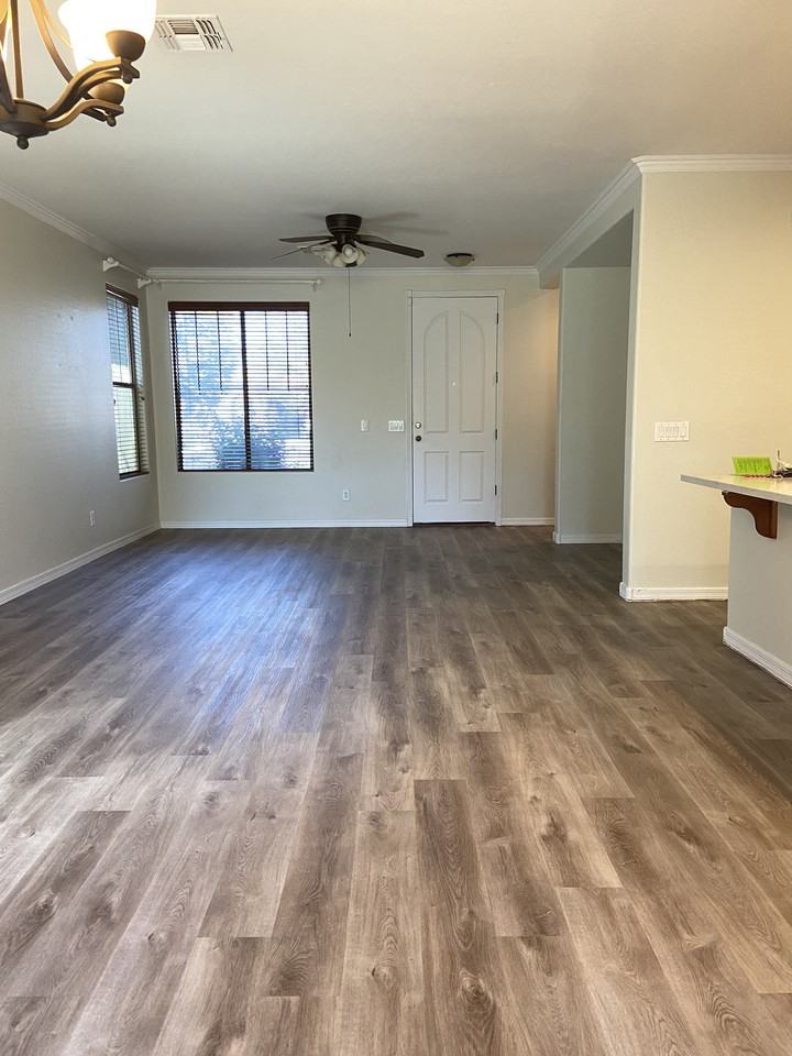 4425 E Los Altos Dr - Photo 2 of 11