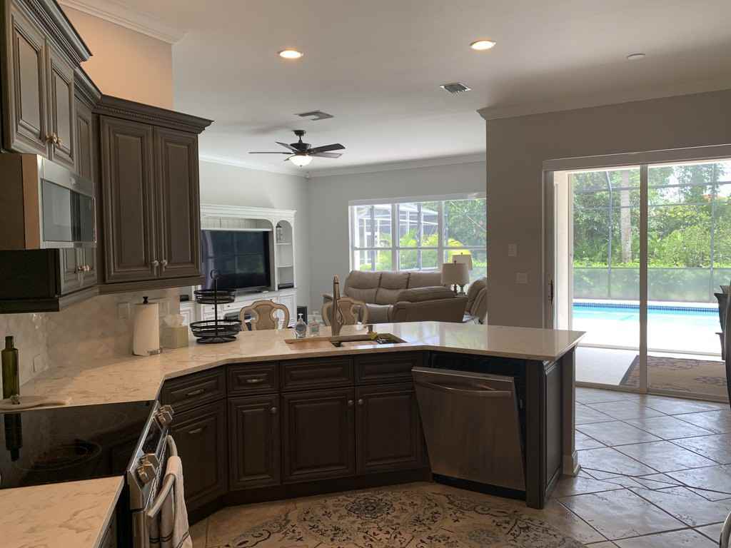 6247 Ashwood Ln - Photo 7 of 27