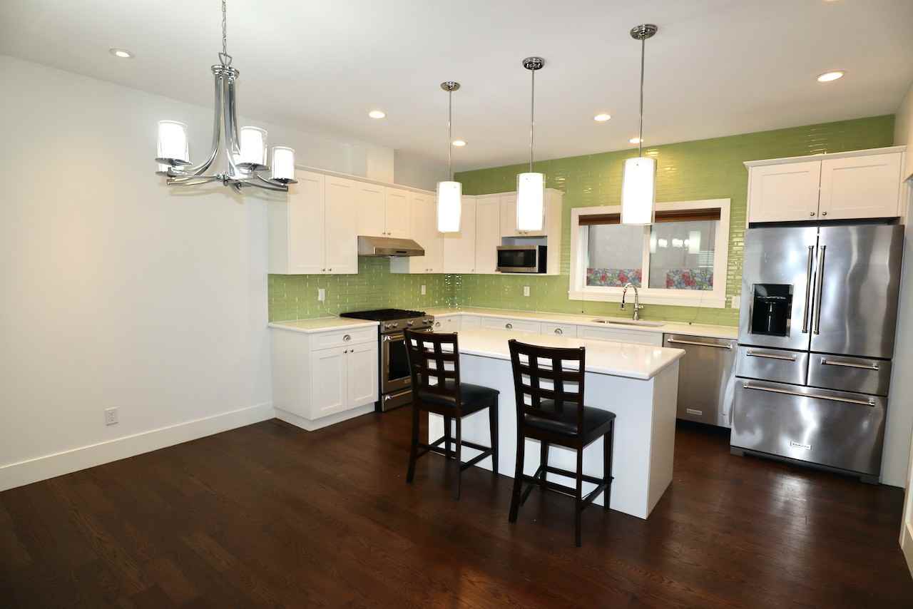 12620 106 Ave Nw - Photo 3 of 33