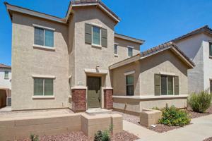featured image of 4692 E Laurel Ave