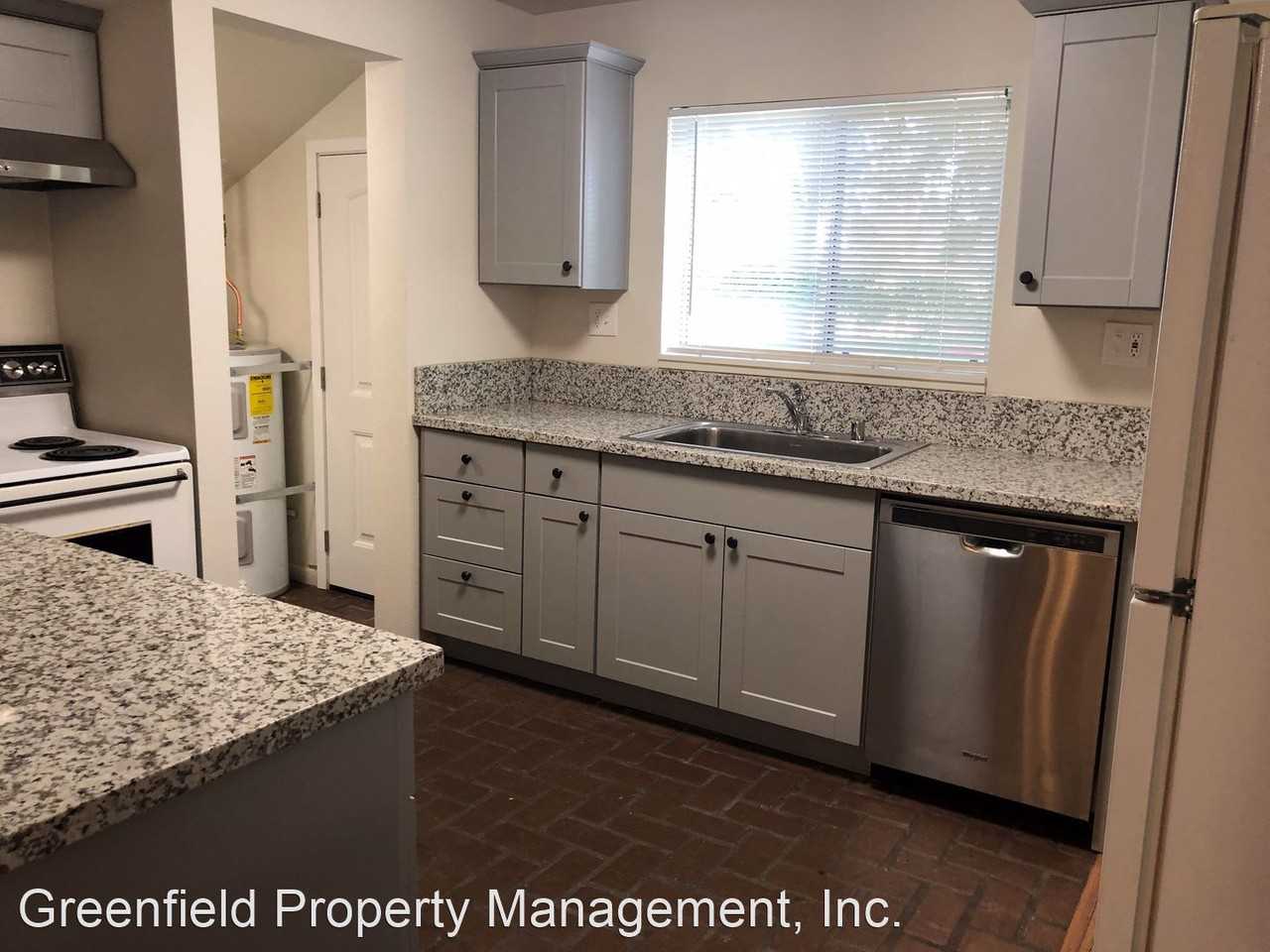 20400 N Dustin Rd - Photo 3 of 9