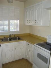 2511 Mountain Brook Cir - Photo 3 of 6