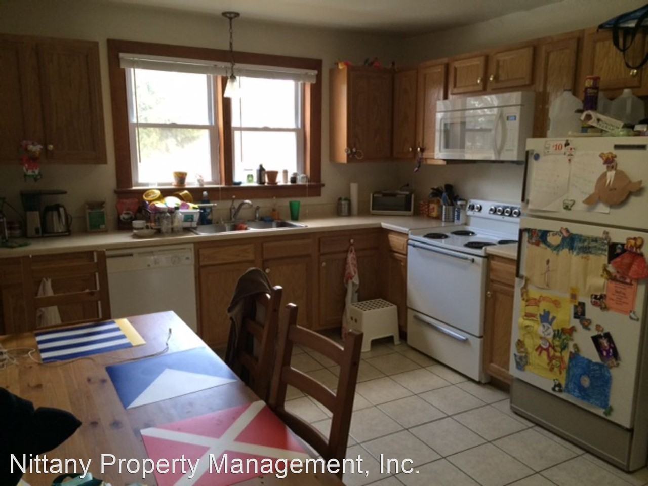 625 Elmwood St - Photo 2 of 14