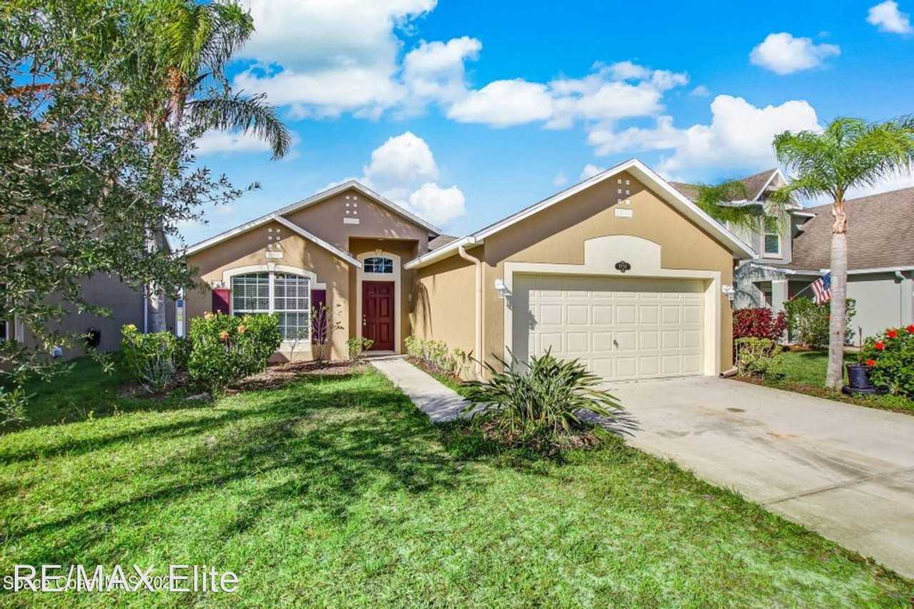 3254 Burdock Ave - Photo 2 of 35