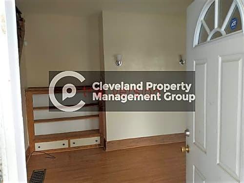 4341 W 132nd St - Photo 2 of 10