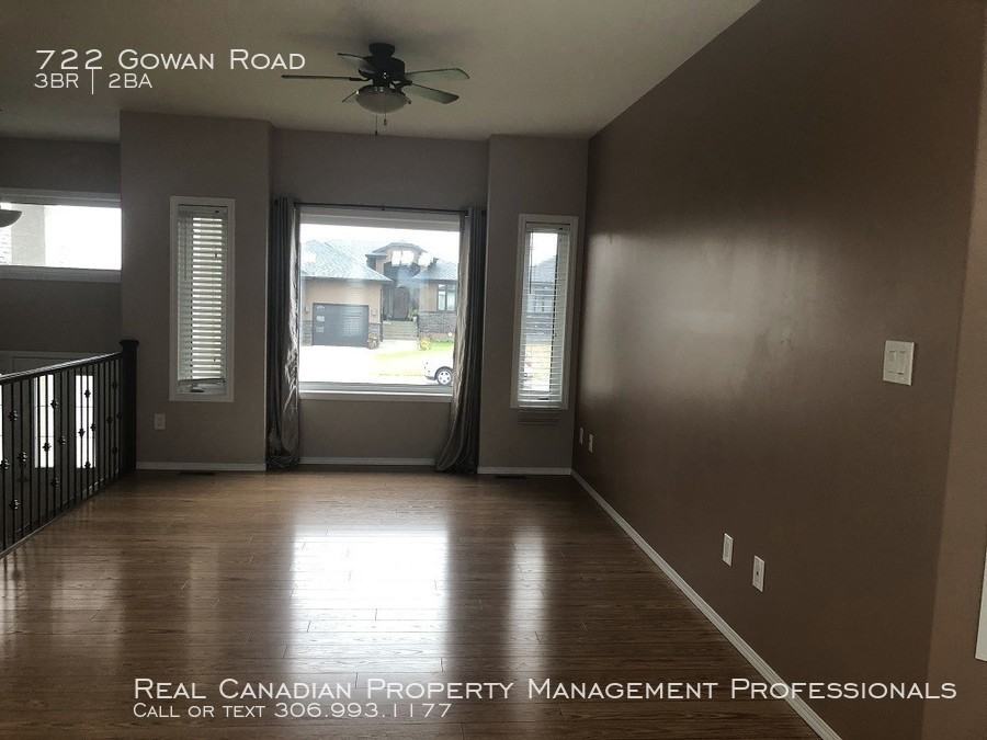 722 Gowan Rd - Photo 3 of 26