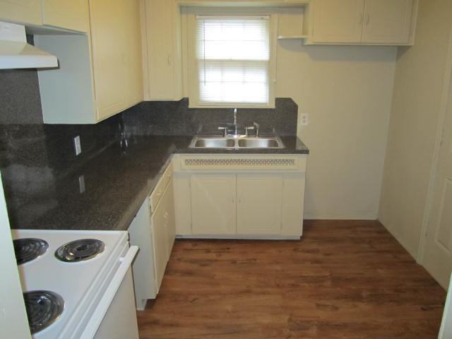3029 Northwest 46th Street - Photo 3 of 13