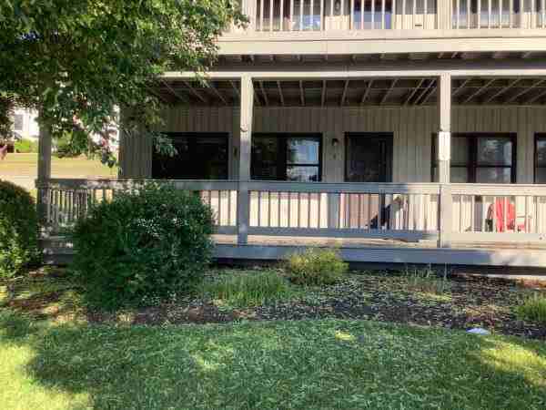 100 South Ave #3 - Photo 2 of 9