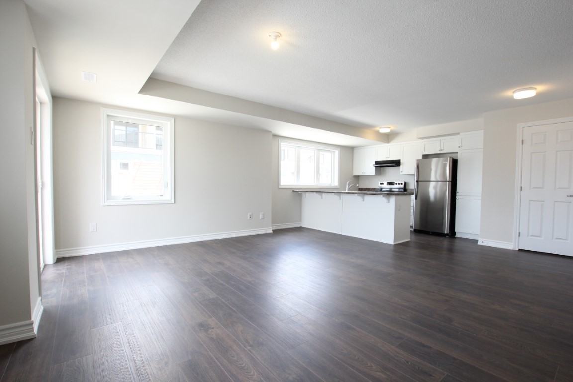 2300 Watercolours Way - Photo 3 of 22