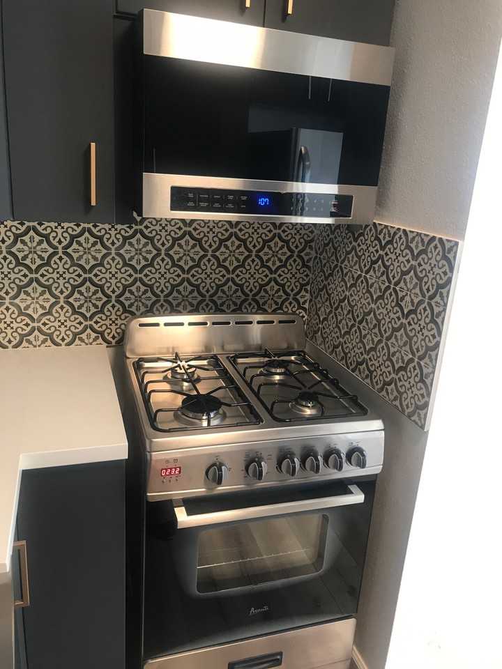 Harvard - Photo 2 of 16