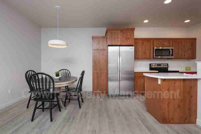 206 Sawyer Ln - Photo 7 of 29