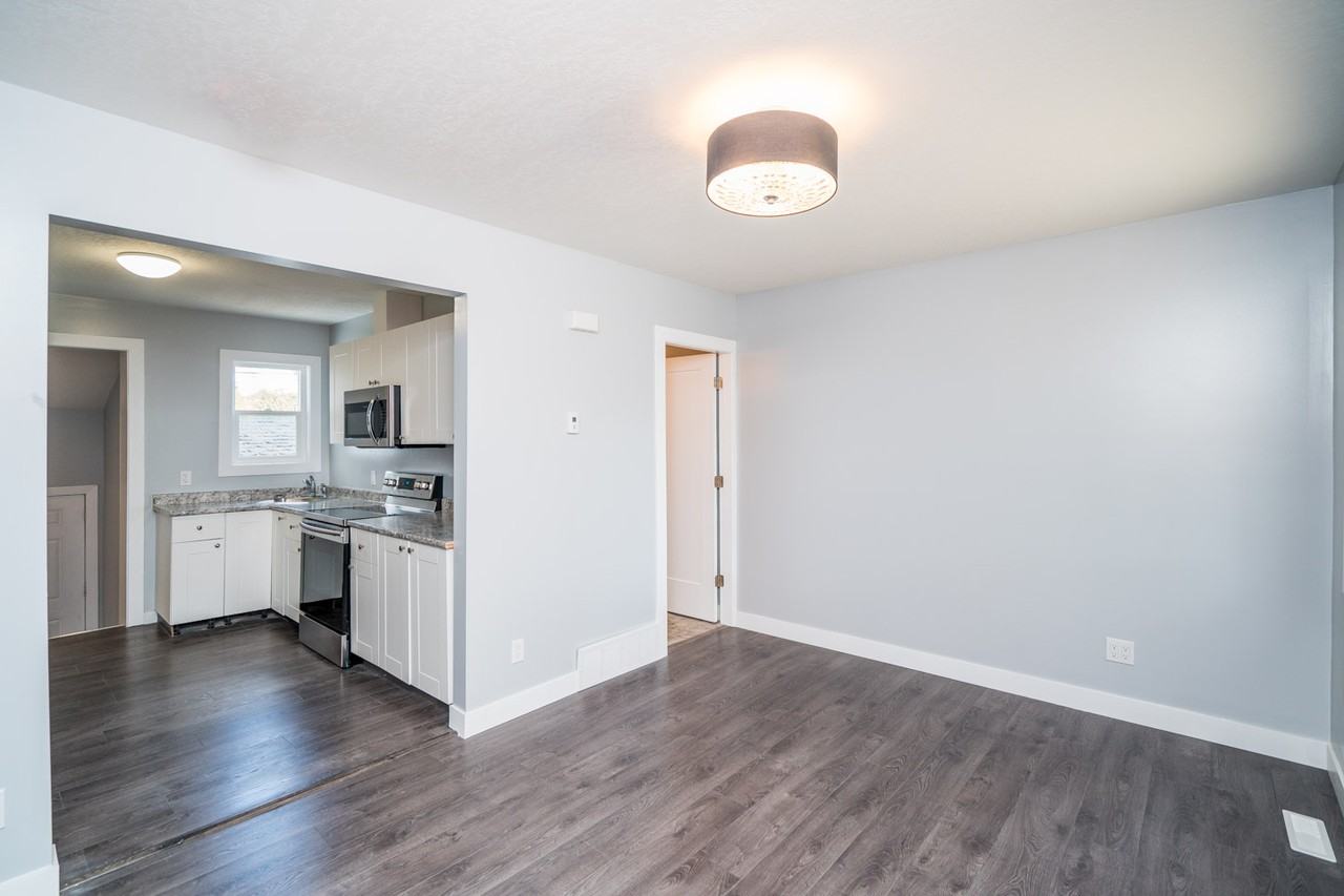 1564 Fir St #1 - Photo 3 of 12