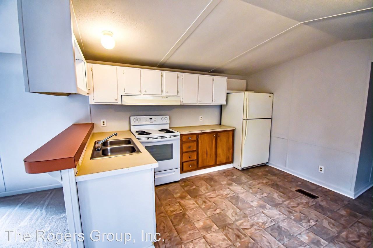 32 White Oak Dr - Photo 2 of 8