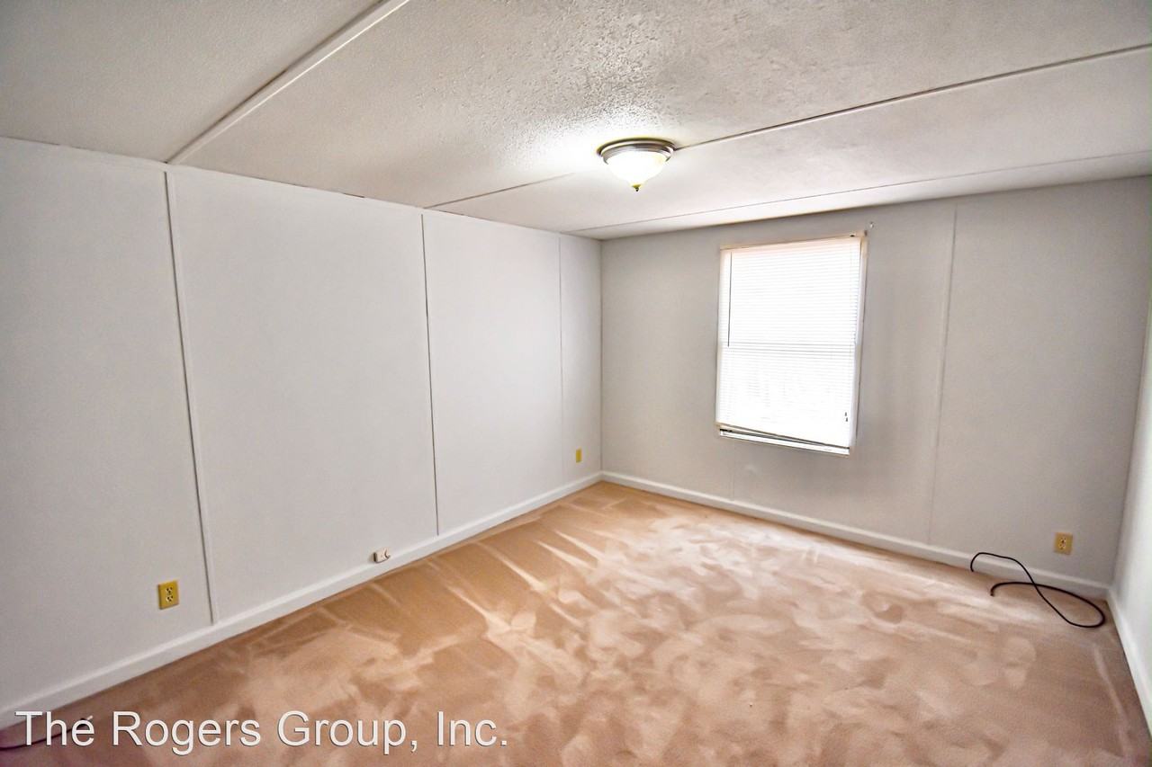 32 White Oak Dr - Photo 3 of 8